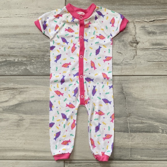 Swanknit Girls Size LShort Sleeve & Triplets Size S Long Sleeve Onesies - Picture 2 of 9